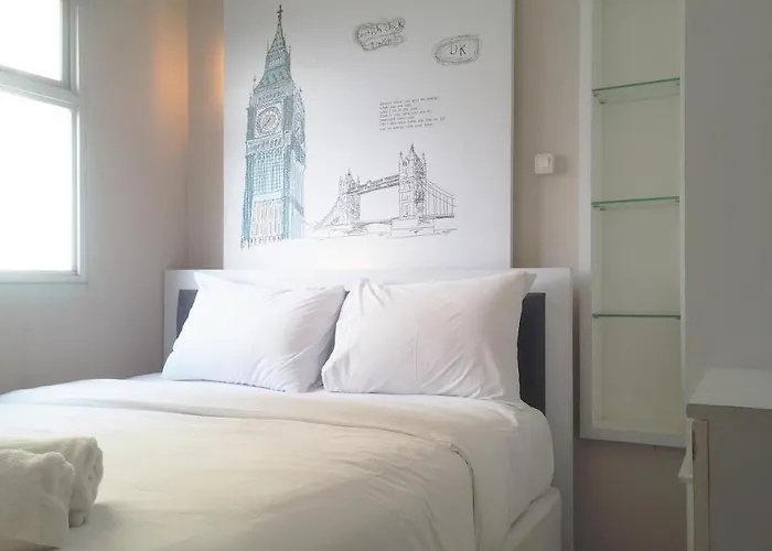 Trendy & Relaxing 2Br At The Suite Metro Apartment By Travelio